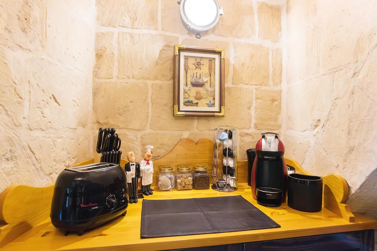 1 Bedroom Heritage Apartment Valletta 0*,  Malta