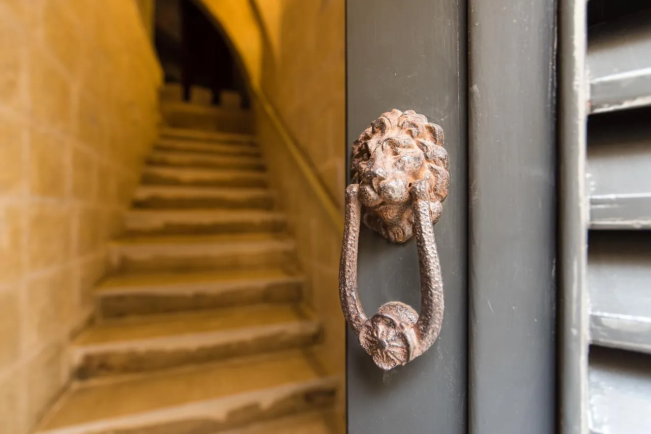 1 Bedroom Heritage Apartment Valletta